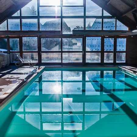 Mitoyen 3 Pieces 7 Pers. Avec Piscine Et Sauna - Les Flocons Du Soleil - Fr-1-504-78 * Le Devoluy